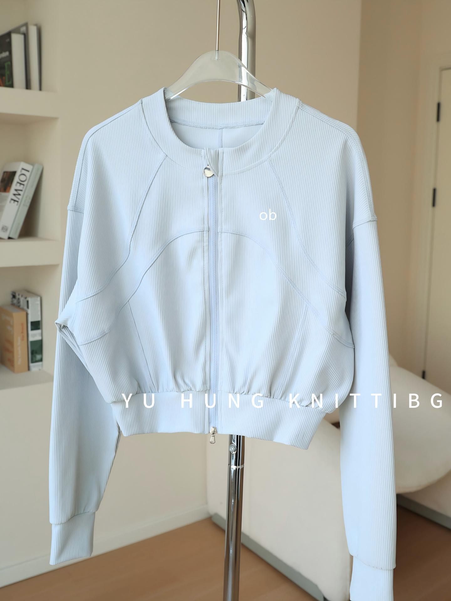 เสื้อแจ็คเก็ตสปอร์ต รุ่นใหม่ฤด - Yoga Fitness Training บทวิจารณ์และราคา