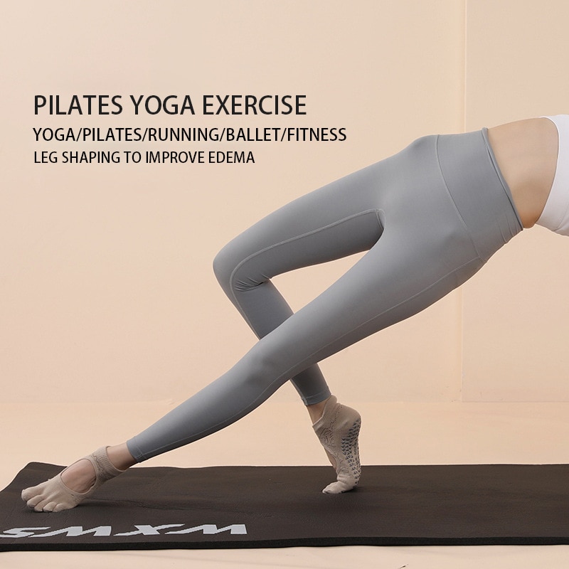 ถุงเท้าพิลาทีสห้านิ้วสำหรับผู้ - Yoga Fitness Training บทวิจารณ์และราคา